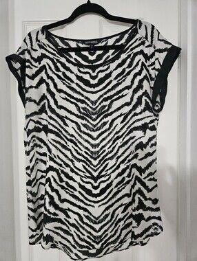 Express Zebra Print Blouse Black & White Short Sleeve